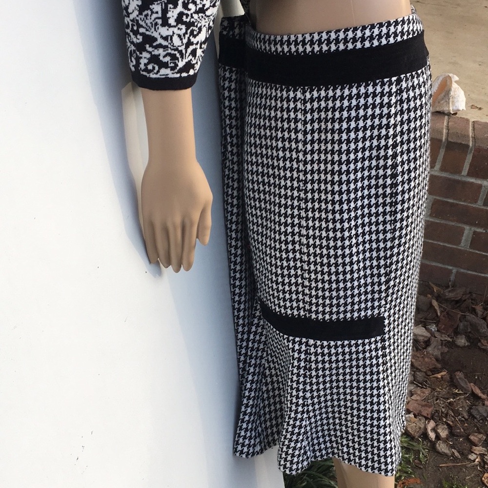 CATO Pencil Skirt houndstooth Chanel like velvet